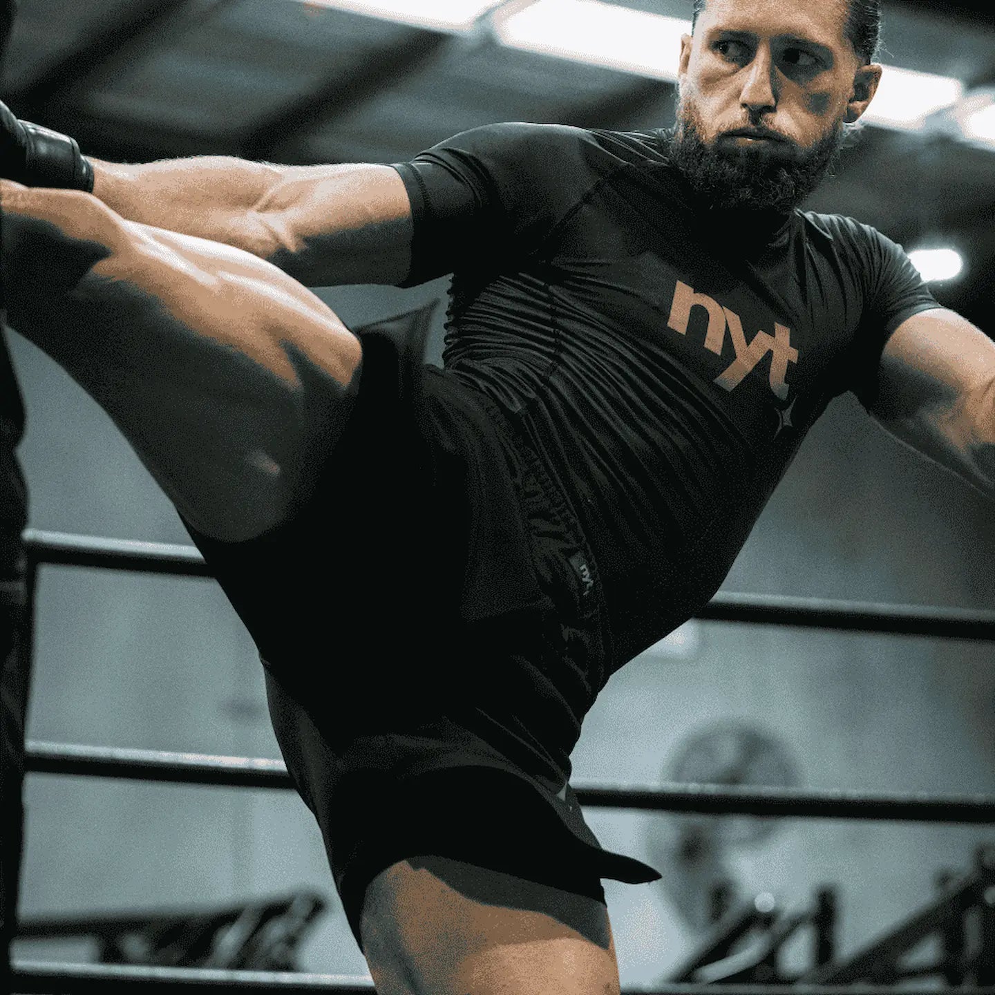 FIGHTWEAR