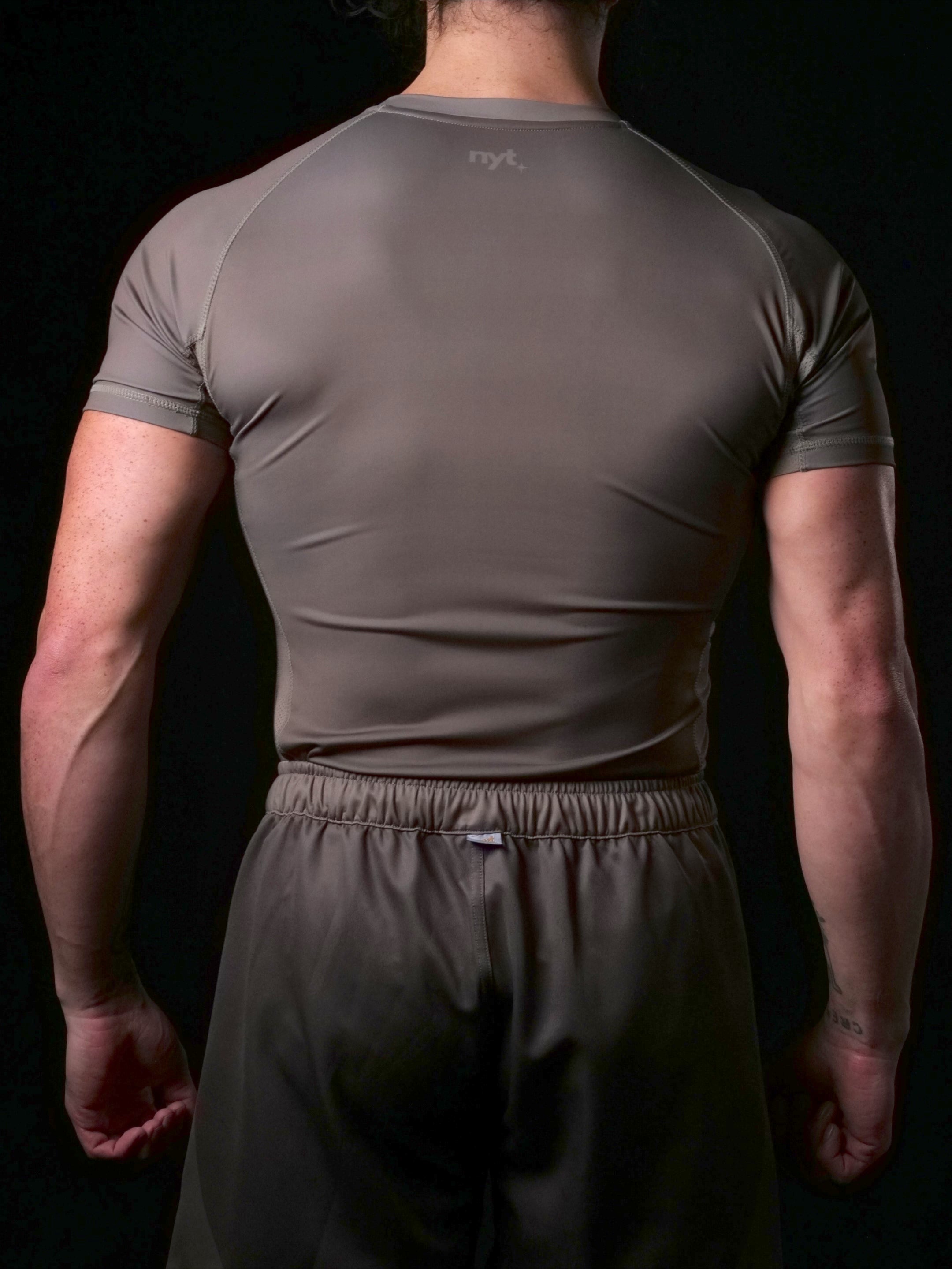 NYT Staple Series Short Sleeve Rashguard Ash/Khaki